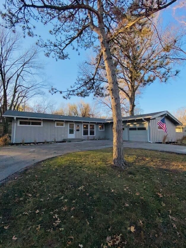 7908 Nall Ave, Prairie Village, KS 66208 House Rental in Prairie
