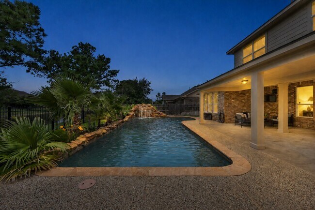 Foto del edificio - 22503 Grassnook Dr