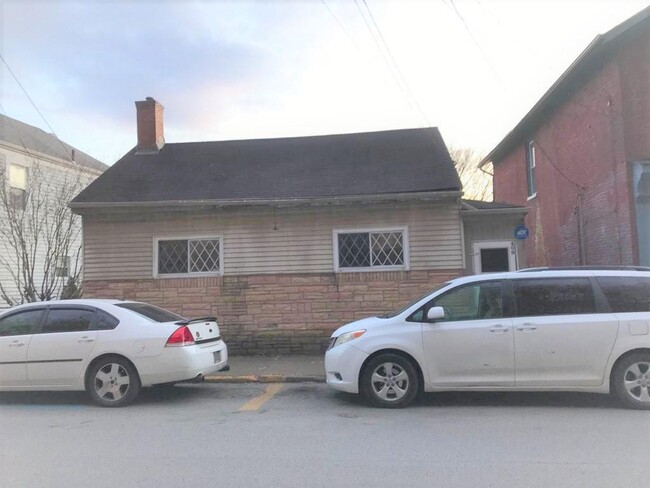 Building Photo - 409 Beaver Street