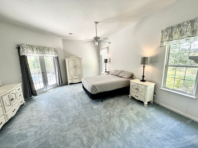 Foto del edificio - 163 Herons Nest Ln