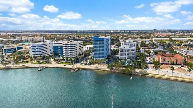 Photo - 1551 N Flagler Dr Apartment