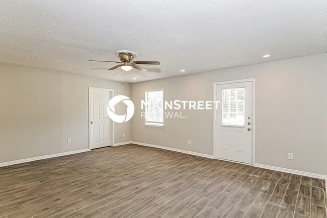 Building Photo - 3 Bedroom Pet-Friendly Home in Denton, TX ...