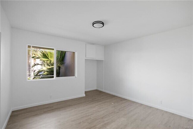 Foto del edificio - 20554 Valerio St