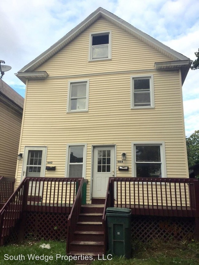 Building Photo - 1058 Clinton Ave S