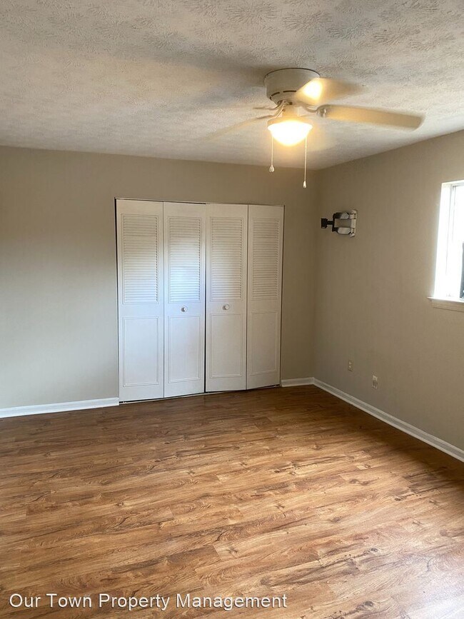 Building Photo - 2 br, 2 bath House - 182-3 Viking Ct