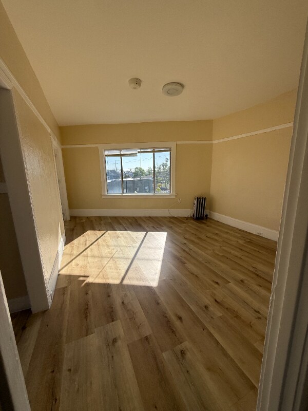 Foto principal - 3524 Foothill Blvd
