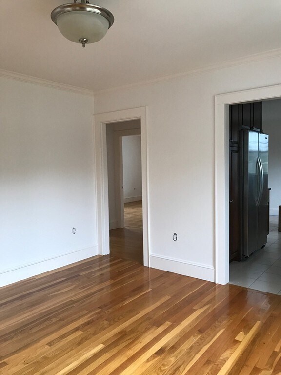 Building Photo - 11 Dalton Rd