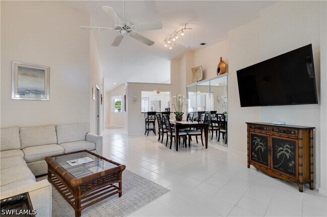 Building Photo - 8420 Excalibur Cir