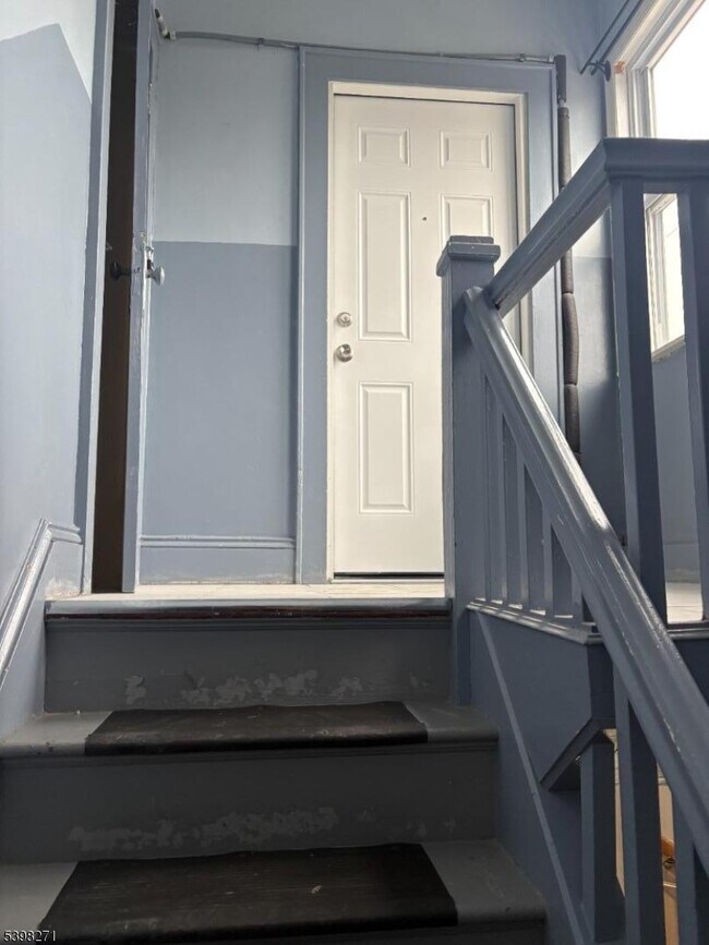 Foto del edificio - 503 Erico Ave