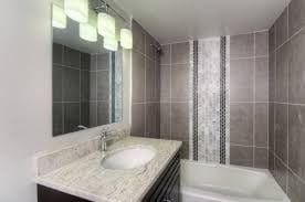Building Photo - 3 Bedroom Apartment in River North - July 1st