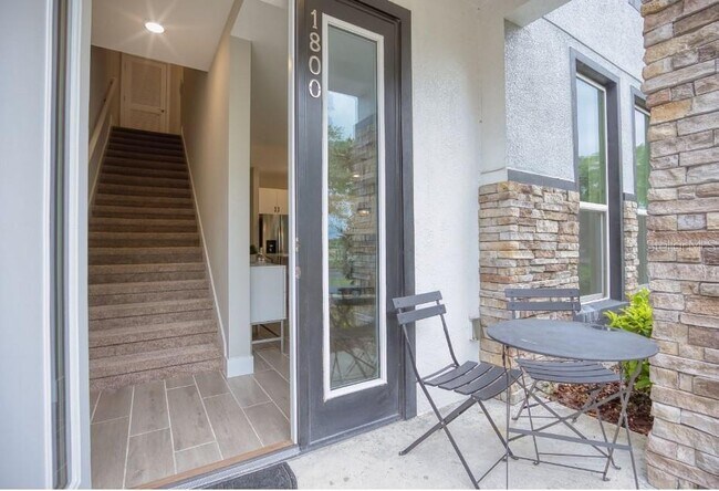 Foto del edificio - 2108 Broome St