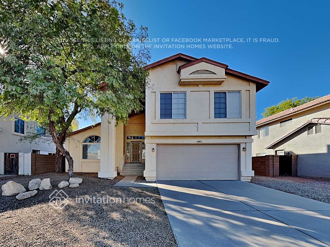 Primary Photo - 8445 W Emile Zola Ave