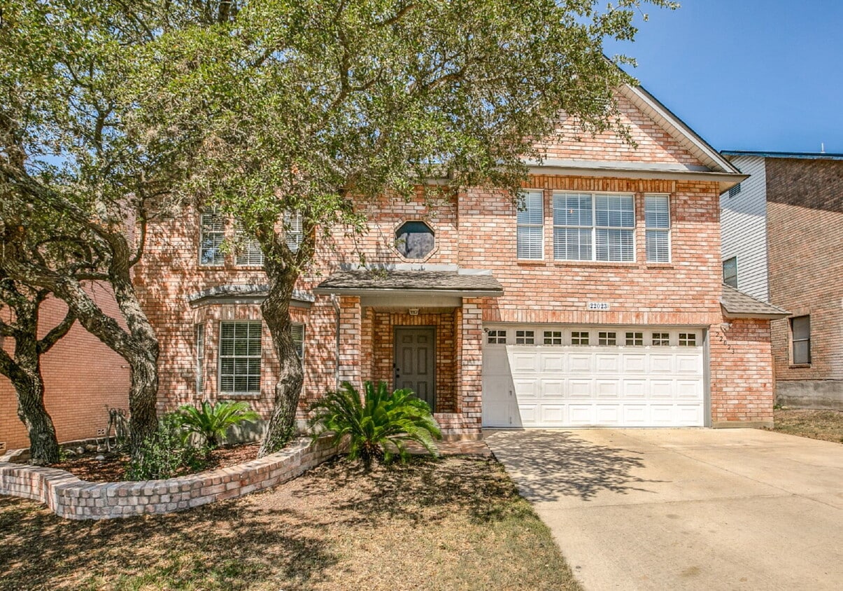 Photo - "Spacious 4-Bed Sanctuary with Granite Elegance at 22023 Oriole Hill Dr, San Antonio"