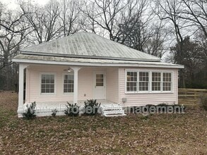 Building Photo - 3612 E Brief Rd