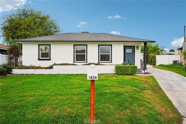 Building Photo - 1634 Turrill Ave