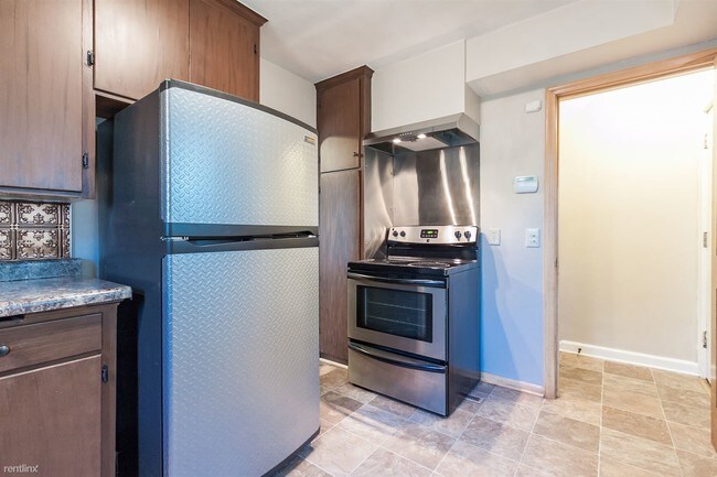 Building Photo - 3 br, 1 bath House - 3747 Lyndale Avenue N