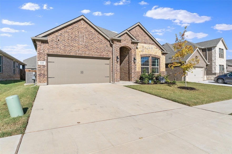 Foto principal - 11109 Autry Ridge Ln