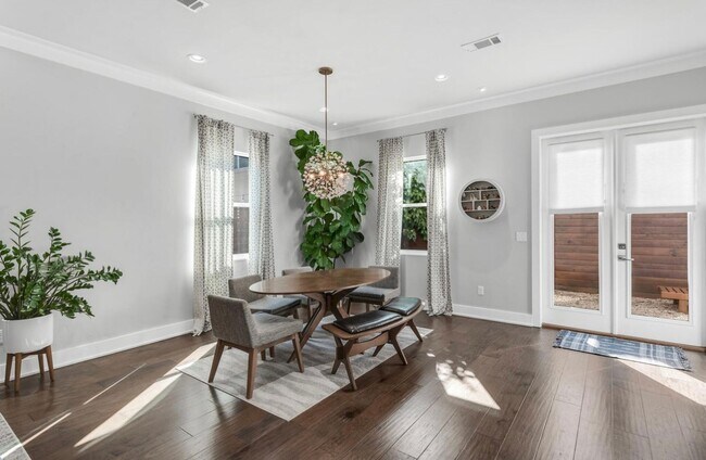 Foto del edificio - Stunning Smart Home in Gated Destin Commun...