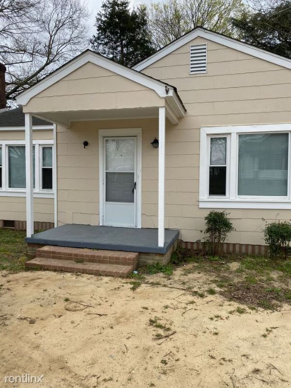 2 br, 1 bath House 116 Marigold St House for Rent in Rockingham, NC