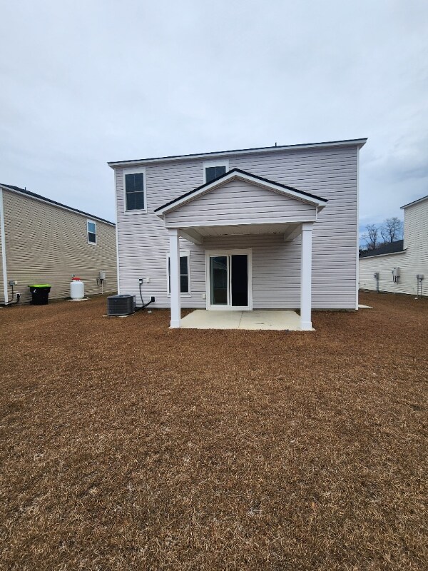 Foto del edificio - 1556 Swing Bridge Way