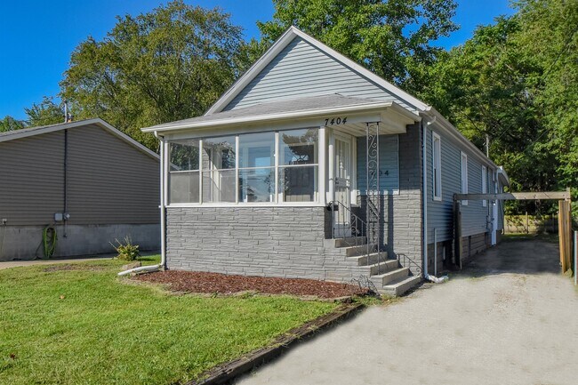 Building Photo - 7404 Harrison Ave
