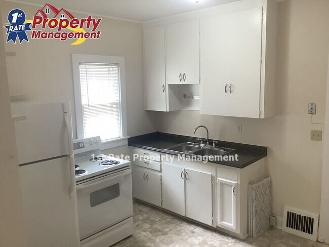 Foto del edificio - 917 Pueblo St