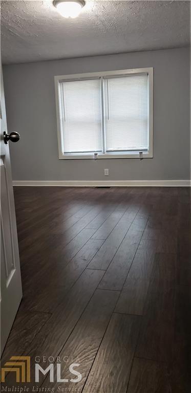 Foto del edificio - 1050 Pluma Dr SE