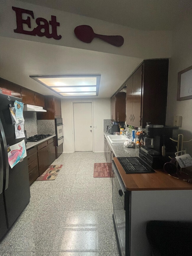 Foto del edificio - 35627 Penrose Ln