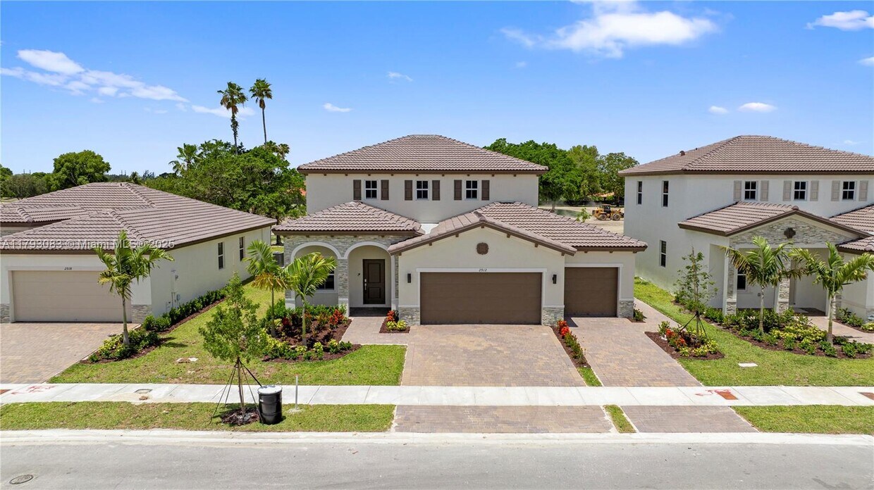 Foto principal - 2912 SE 23rd Ave