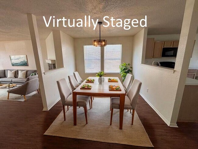 Foto del edificio - 1 Story Home in Crowlley with Community Pool