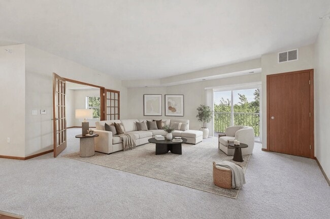 Building Photo - The Estates at Arbor Oaks