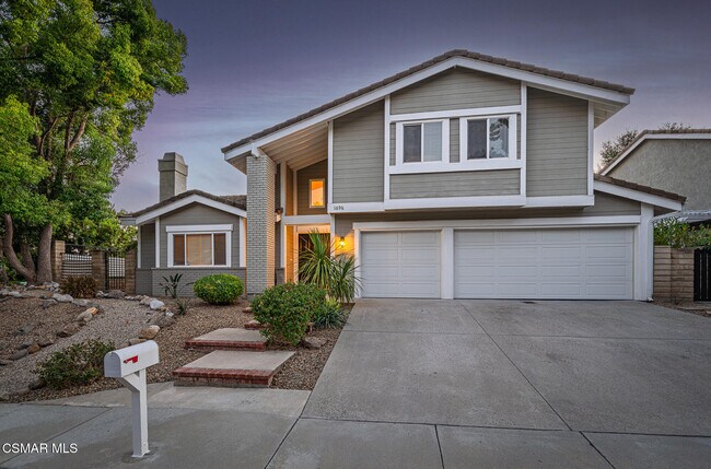 Foto del edificio - 1696 Shadow Oaks Pl