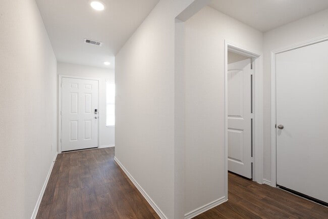 Foto del edificio - Harvest Creek Home Available for August Move-In!