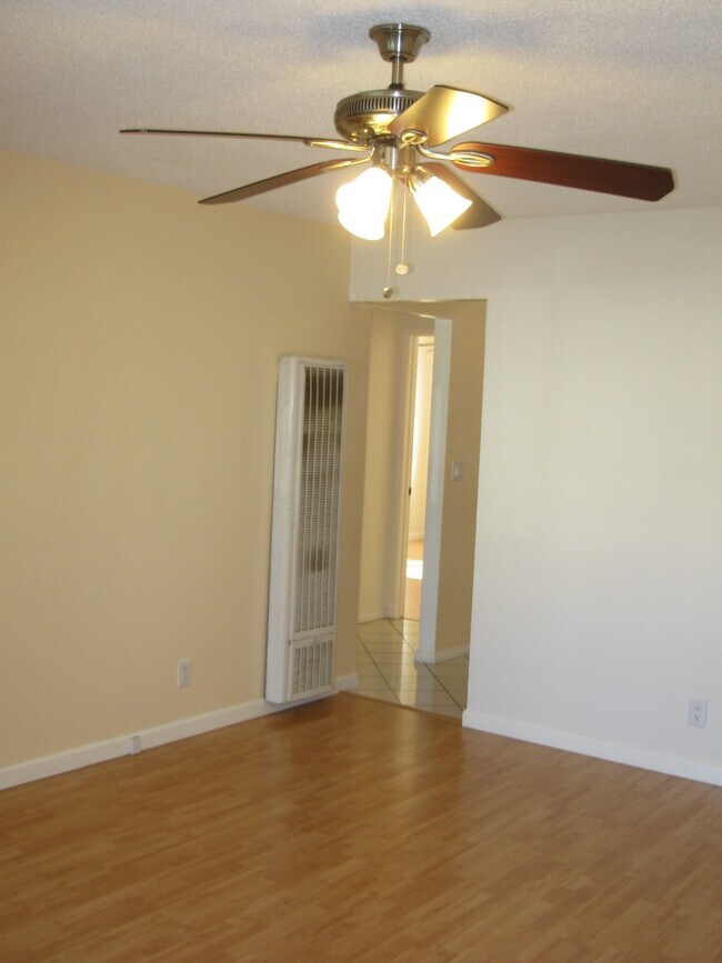Living Room - 11243 Western Ave