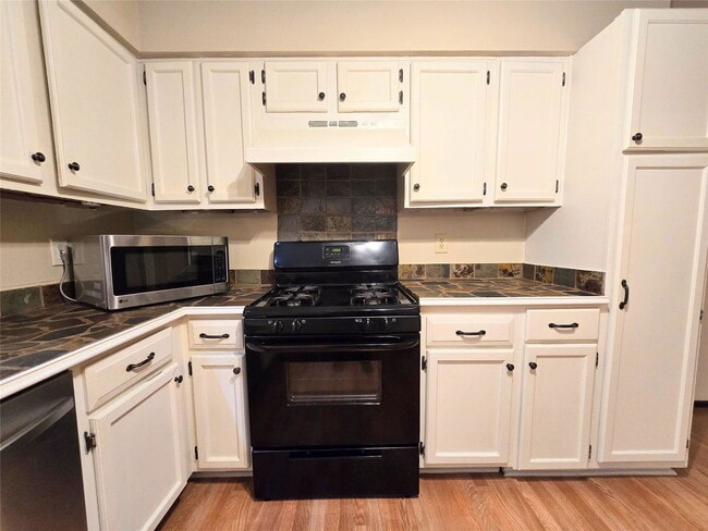 Foto del edificio - 29 Coralberry Ct