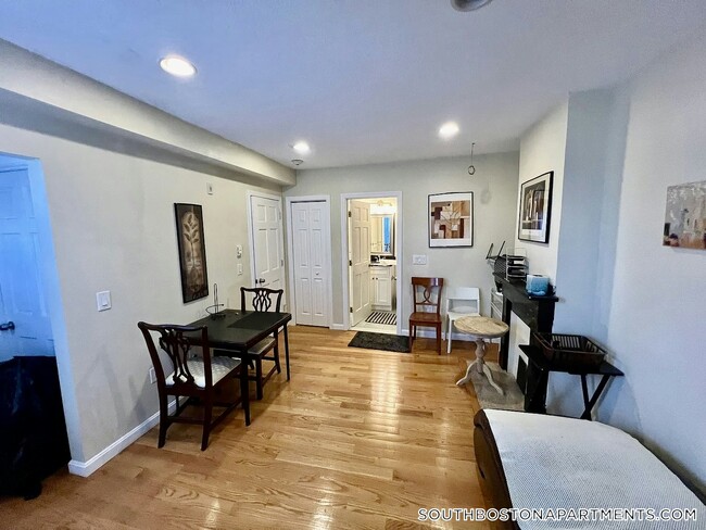 Building Photo - 151 Dorchester St
