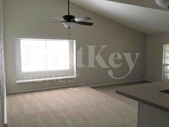Foto del edificio - 4200 Wayfaring St