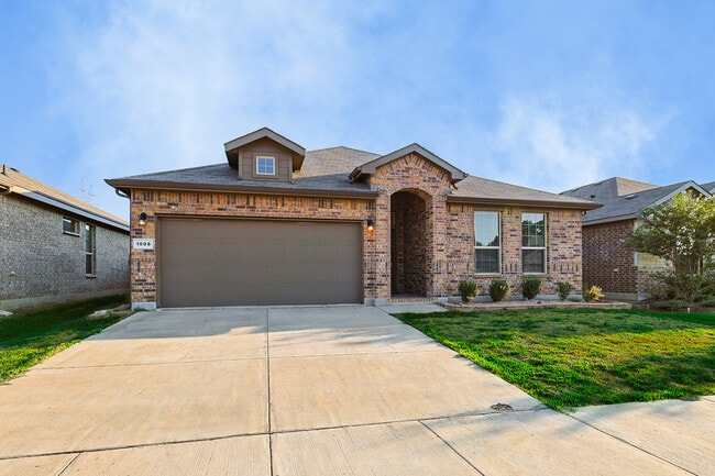 Building Photo - 1008 Nicole Way