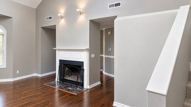 Foto del edificio - 3636 N Hermitage Ave