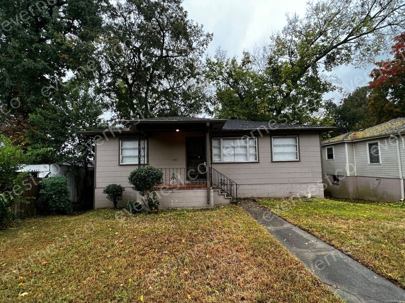 1833 32nd St SW, Birmingham, AL 35221 House Rental in Birmingham, AL