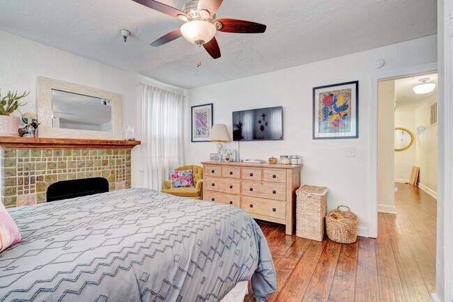 Foto del edificio - 308 NW 24th St