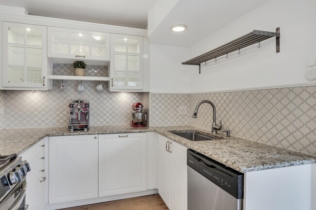 Foto del edificio - 1038 Inverrary Ln