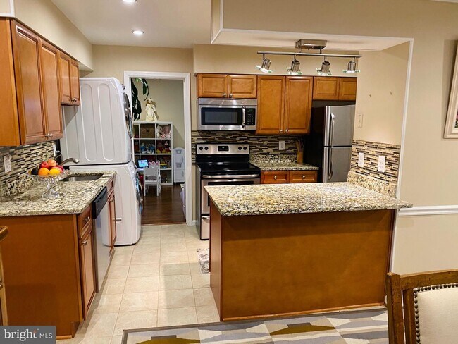 Building Photo - 14451 Saguaro Pl