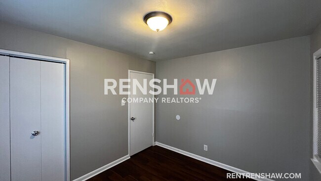 Foto del edificio - 3278 N Watkins St