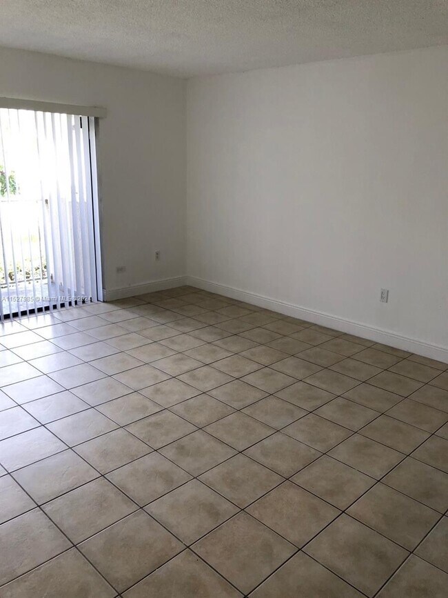 Building Photo - 7230 NW 179th St