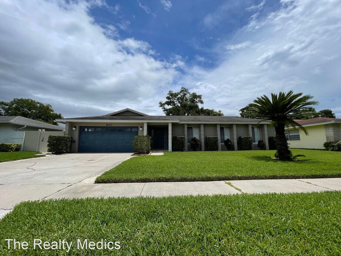 Primary Photo - 3 br, 2 bath House - 637 Parkwood Ave
