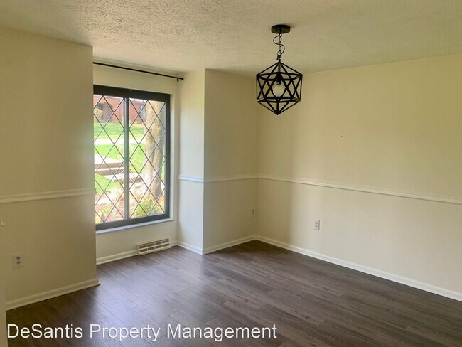 Building Photo - 2 br, 2 bath House - 1005 Sewickley Height...
