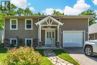 Building Photo - 67 Iris Dr