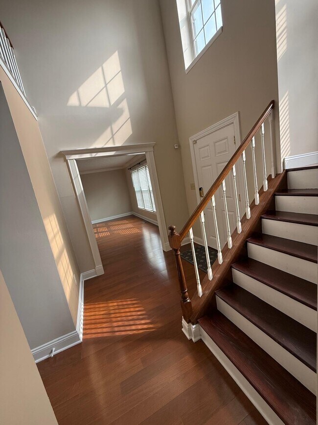 Foto del edificio - 7574 Allenwood Ct