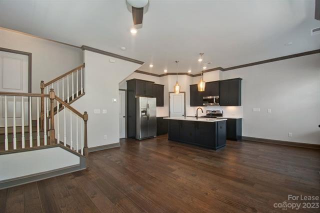 Foto del edificio - 6311 Southgrove St